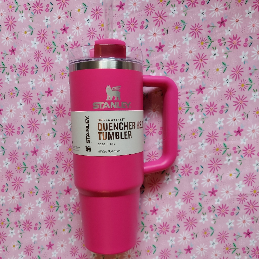 Camelia Hot Pink Stanley 30oz